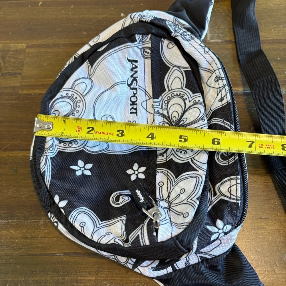 Vintage Jansport Floral Black White Fanny Pack Bum Bag Belt Waist Hawaiian - Picture 3 of 5